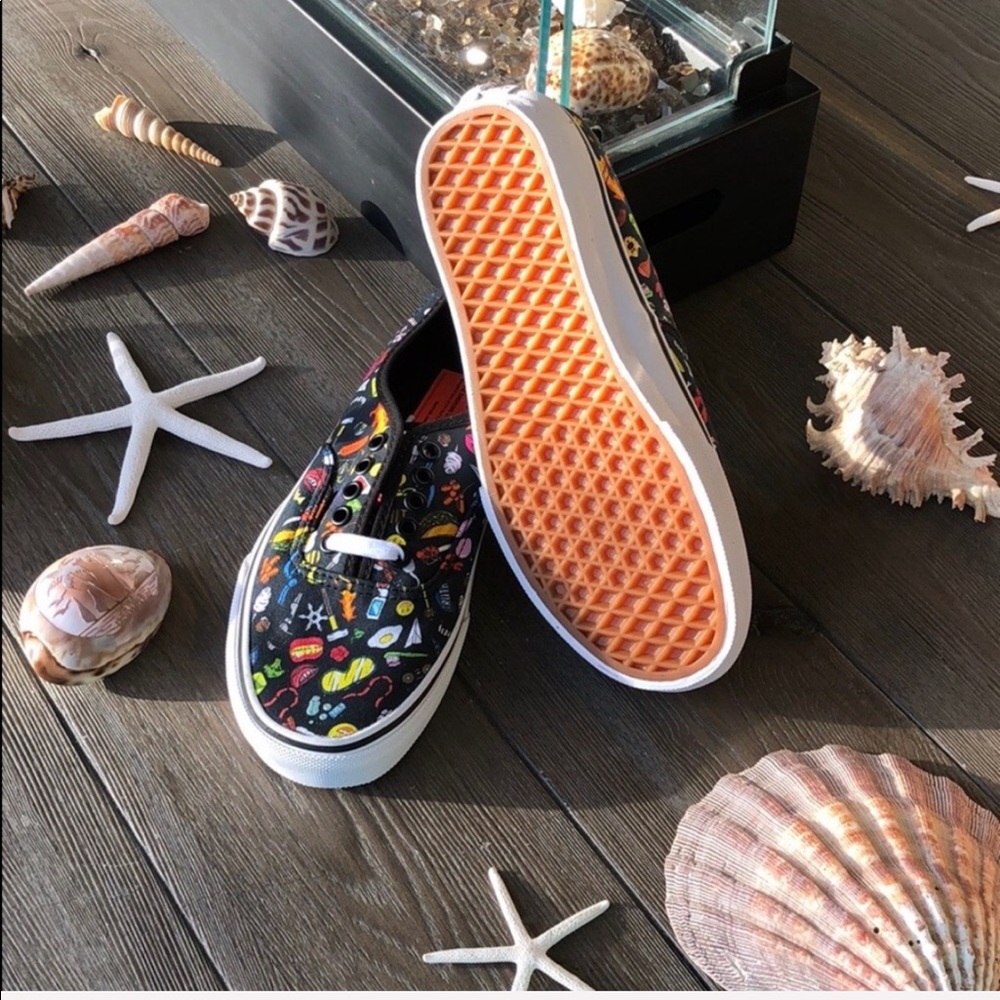 🌴🌼CUSTUM- VANS🌼🌴 - Picture 4 of 8